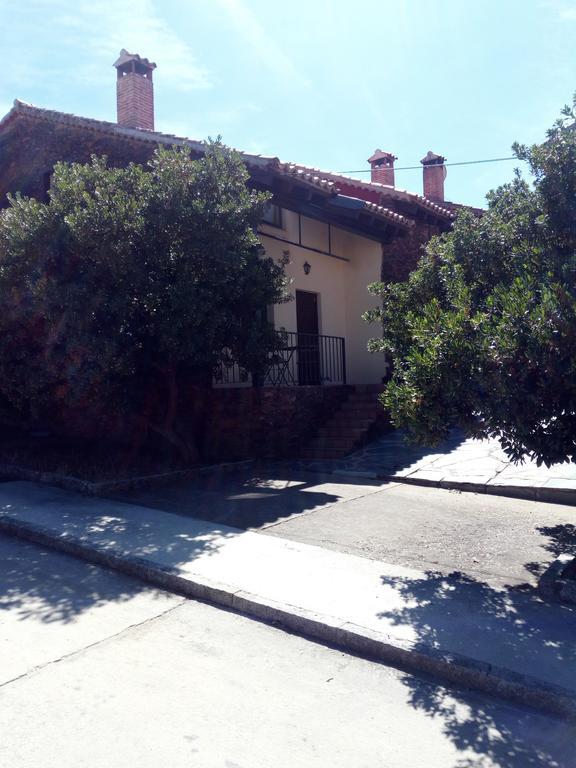 El Egio Guest House Cervera de Buitrago Luaran gambar