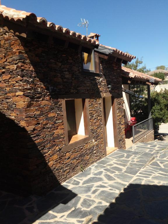 El Egio Guest House Cervera de Buitrago Luaran gambar